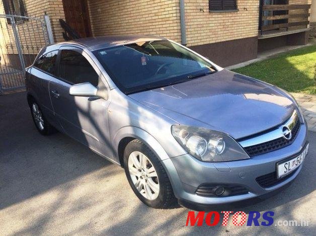 2008' Opel Astra 1,7 Cdti photo #1