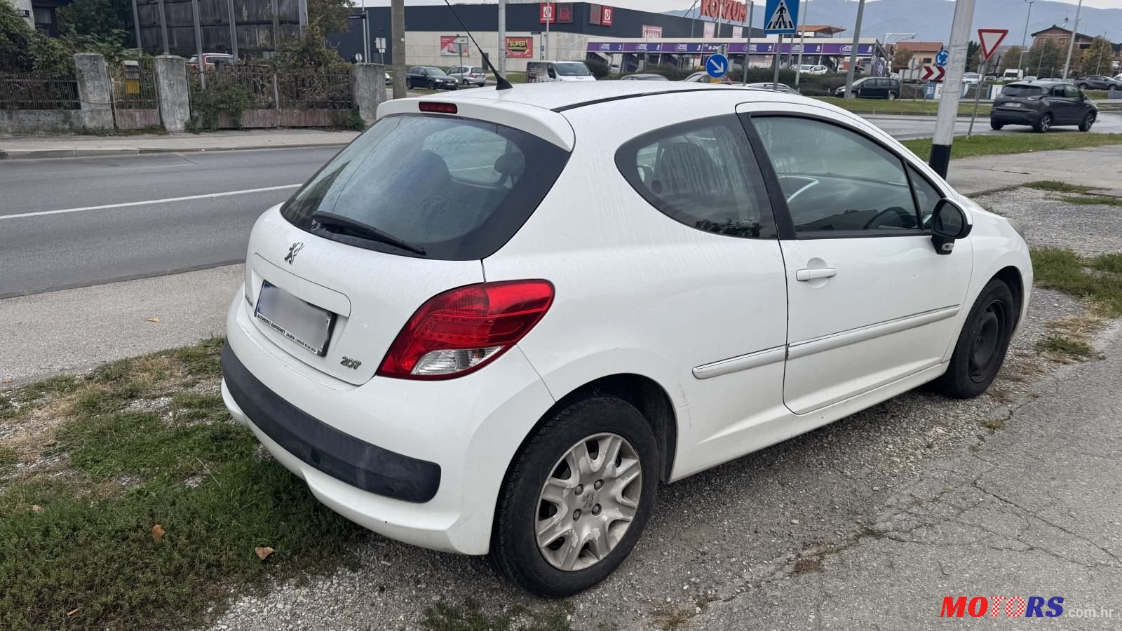 2011' Peugeot 207 1,4 Hdi photo #5