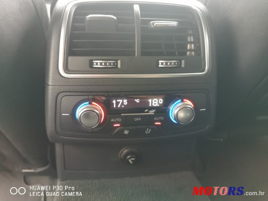 2015' Audi A6 Avant photo #5