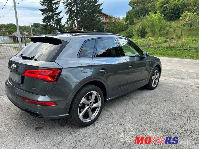 2017' Audi Q5 photo #5