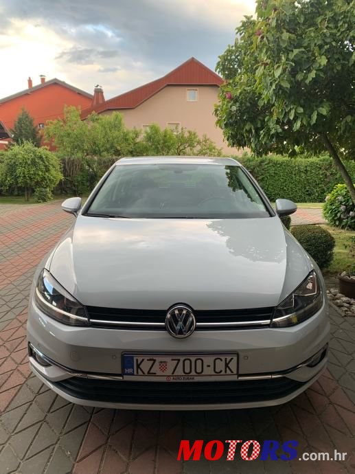 2017' Volkswagen Golf 7 1,0 Tsi photo #2