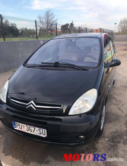 2005' Citroen Xsara Picasso 1,6 I photo #1