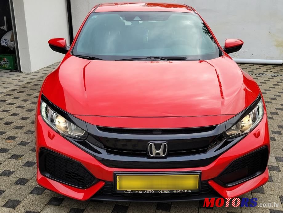 2018' Honda Civic 1,0T photo #2