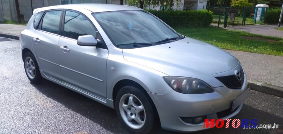 2004' Mazda 3 Sport photo #1
