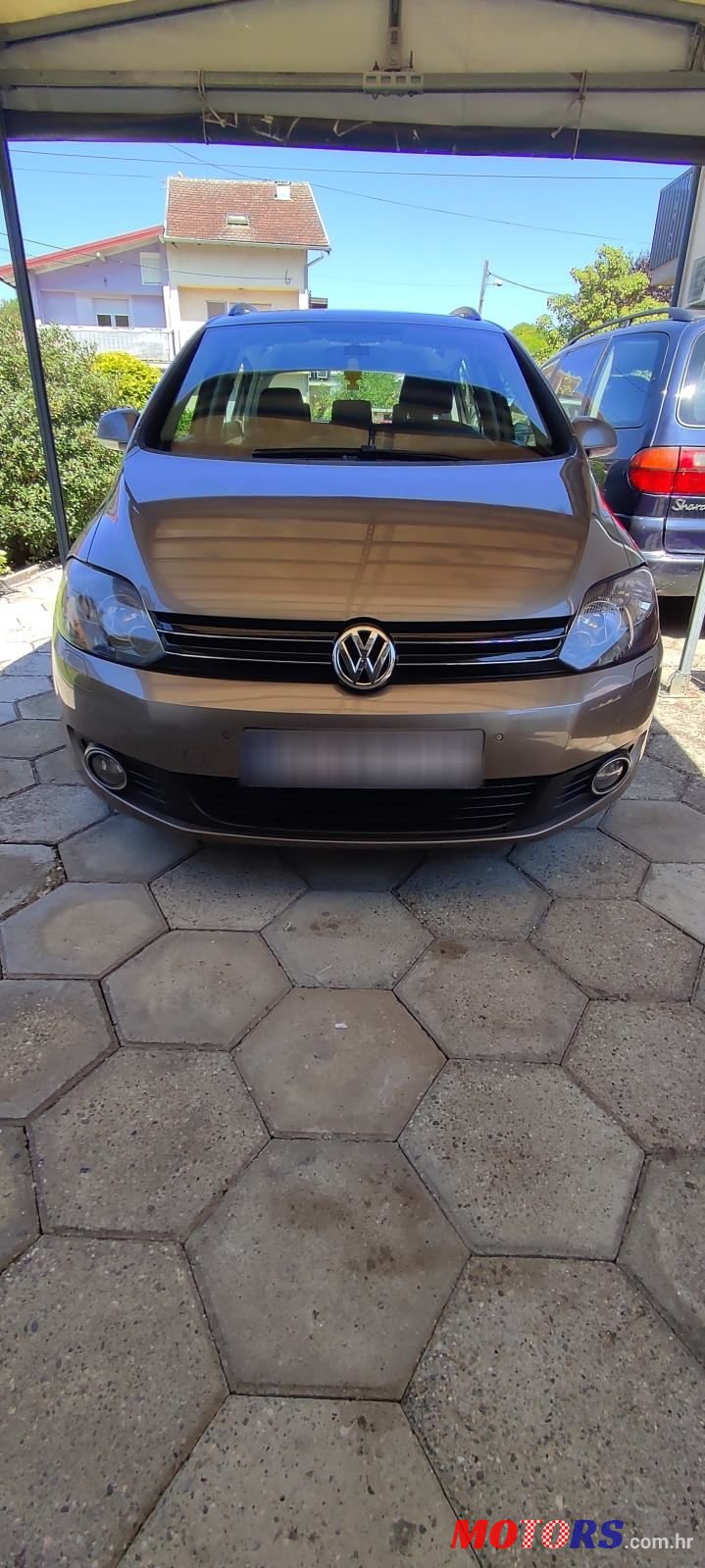 2009' Volkswagen Golf Plus 2,0 Tdi photo #5