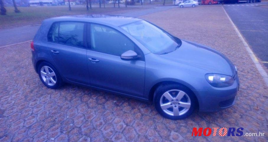 2009' Volkswagen Golf VI 2,0 Tdi photo #1