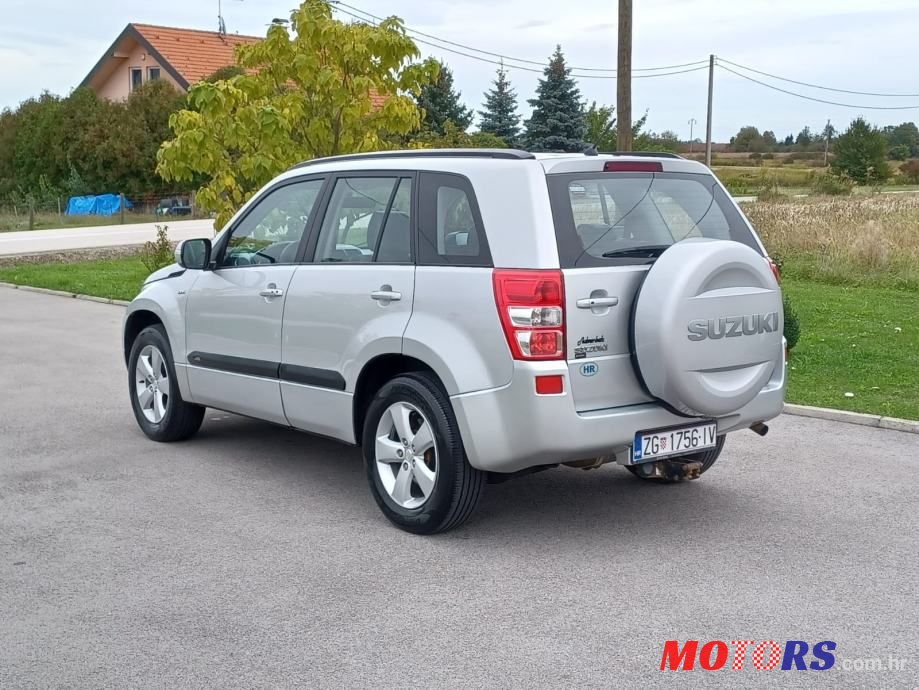 2009' Suzuki Grand Vitara 1,9 photo #3