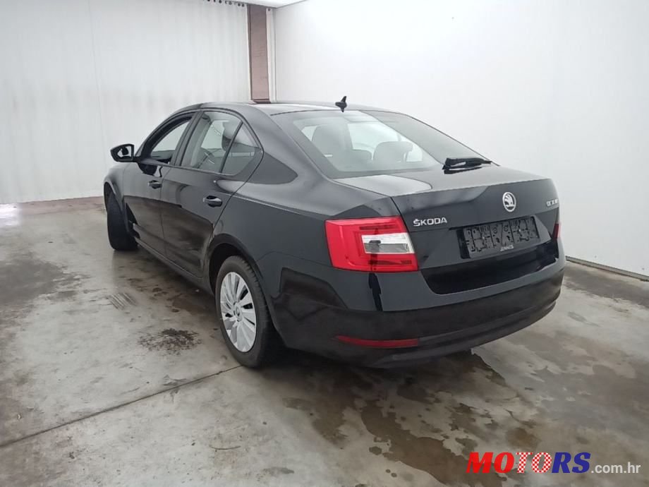 2018' Skoda Octavia 1,6 Tdi photo #3