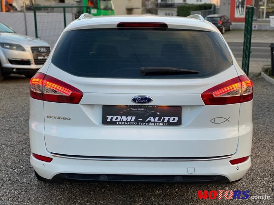 2013' Ford Mondeo Karavan photo #6