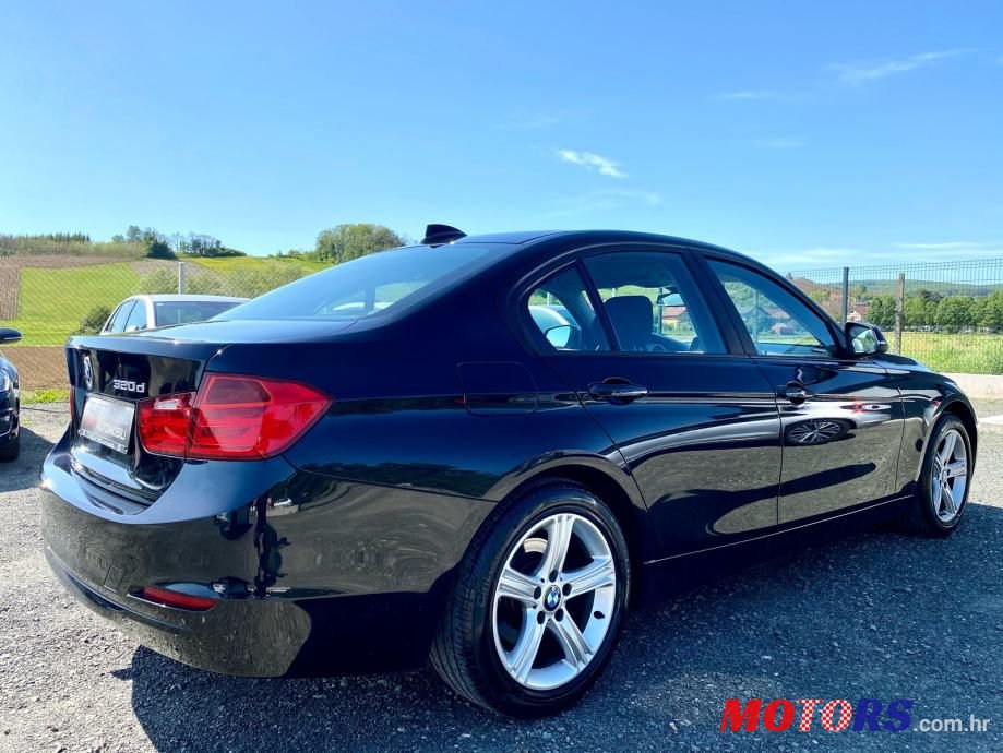 2012' BMW Serija 3 320D photo #6