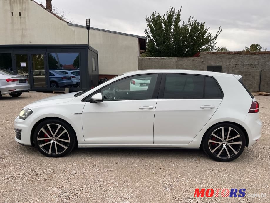 2014' Volkswagen Golf 7 photo #5