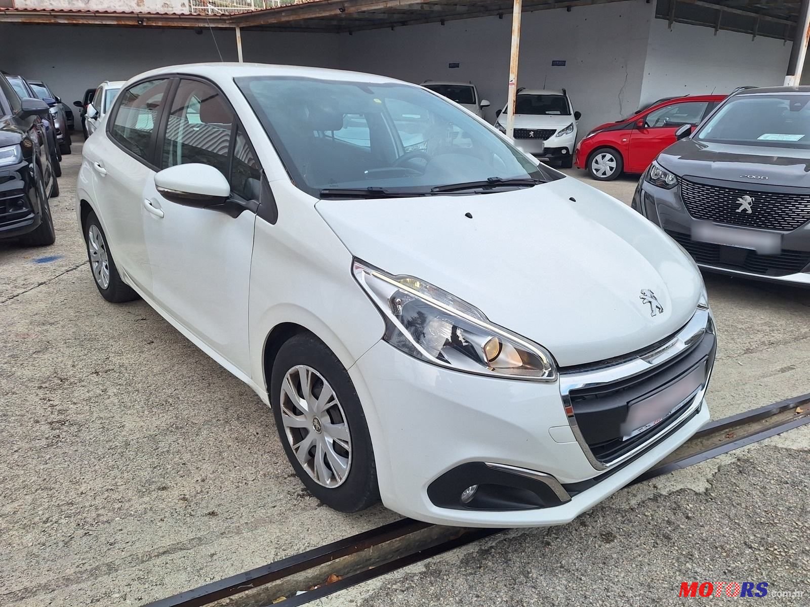 2017' Peugeot 208 1,6 Bluehdi photo #3