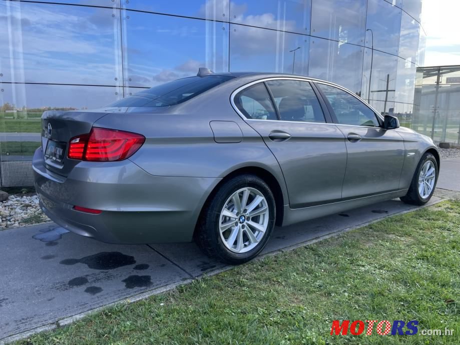 2012' BMW Serija 5 520D photo #5