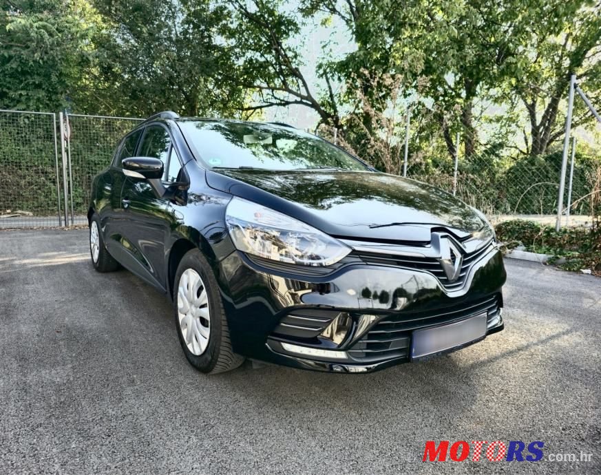 2017' Renault Clio Dci photo #1