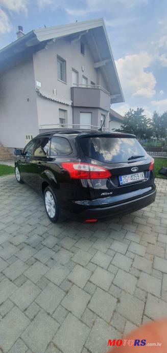 2012' Ford Focus Karavan photo #2