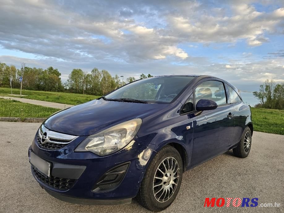 2013' Opel Corsa 1,3 Cdti photo #1