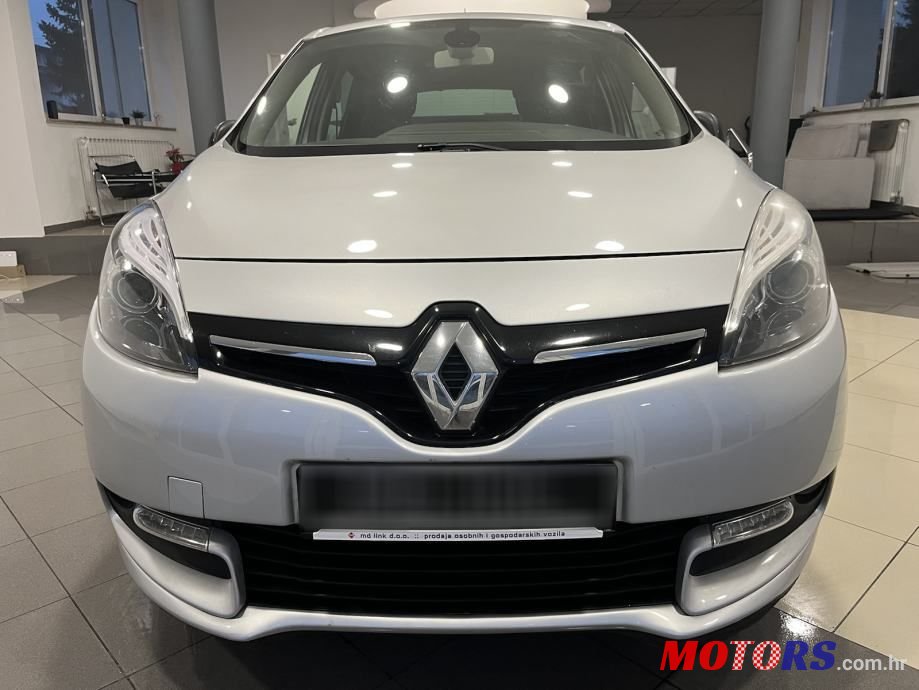 2015' Renault Scenic Dci photo #2