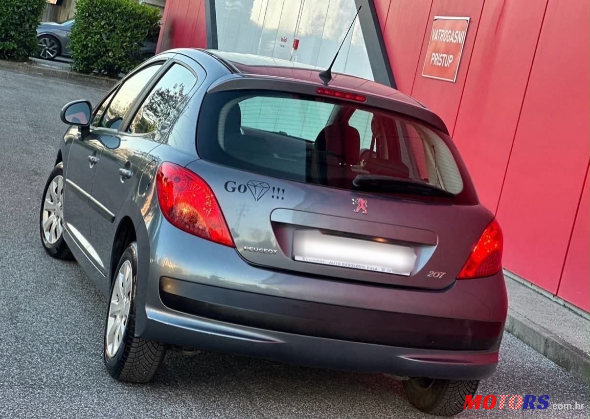 2009' Peugeot 207 1,4 Vti photo #4