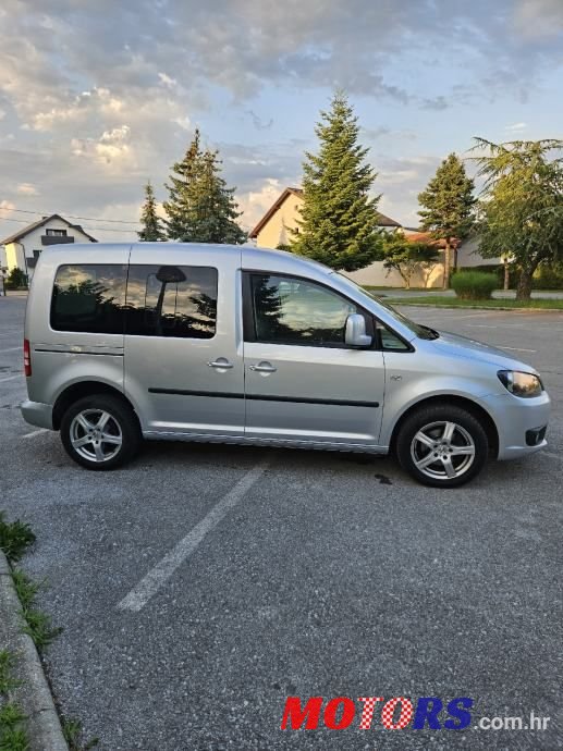 2012' Volkswagen Caddy 1,6 Tdi photo #6