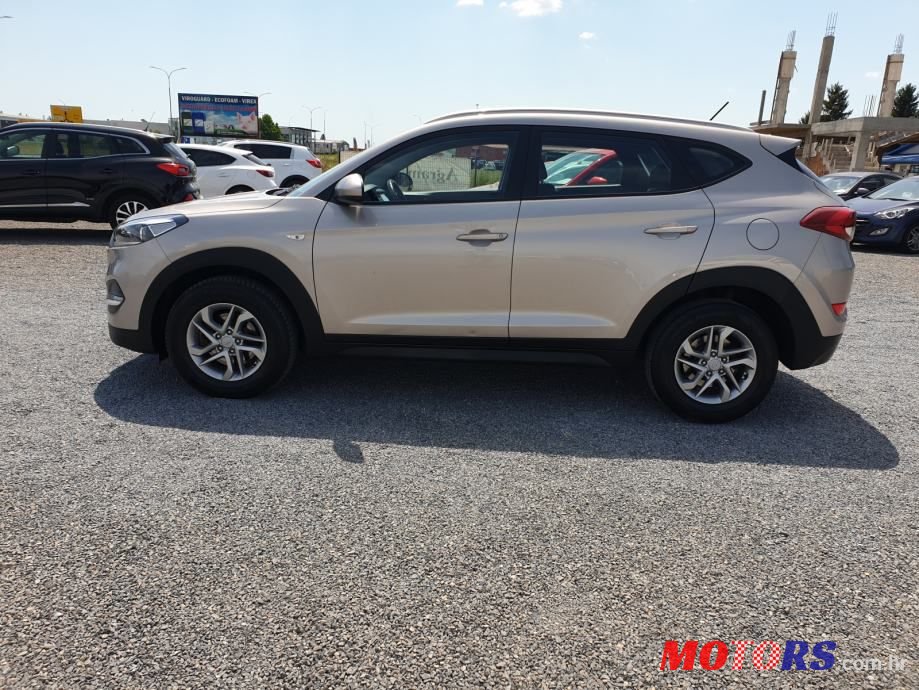 2016' Hyundai Tucson 1.7 Crdi photo #5