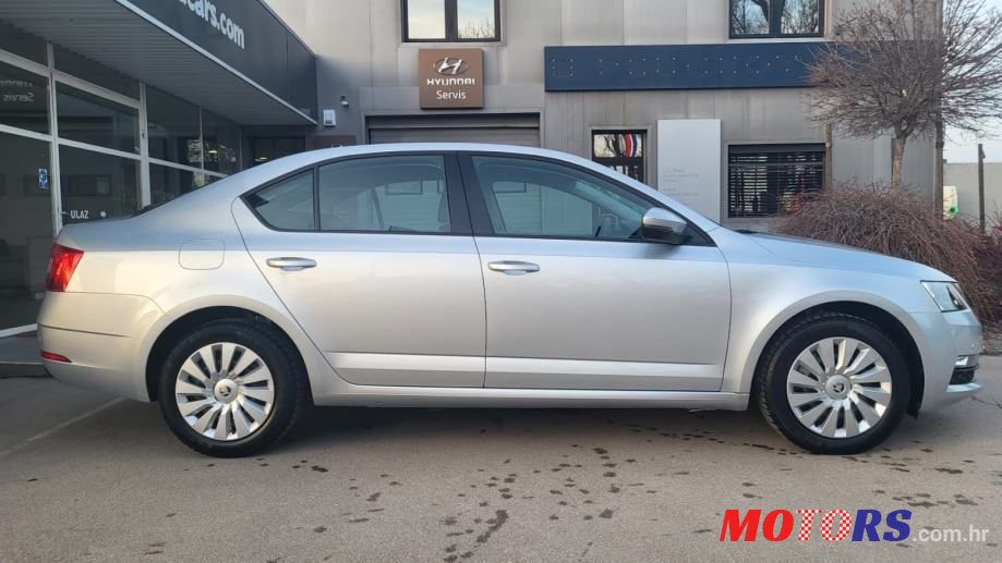 2017' Skoda Octavia 1,6 Tdi photo #5