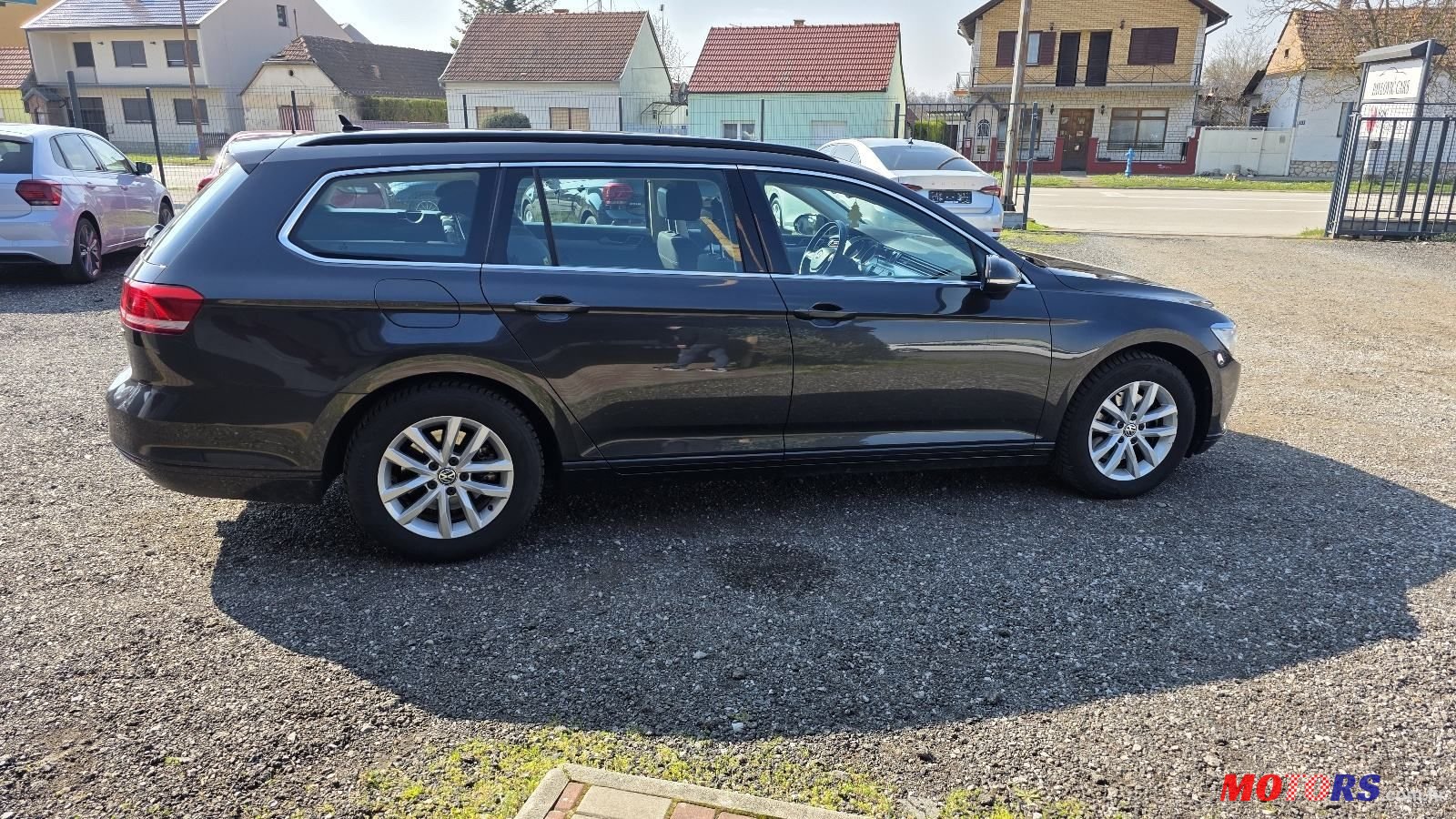 2017' Volkswagen Passat Variant photo #6