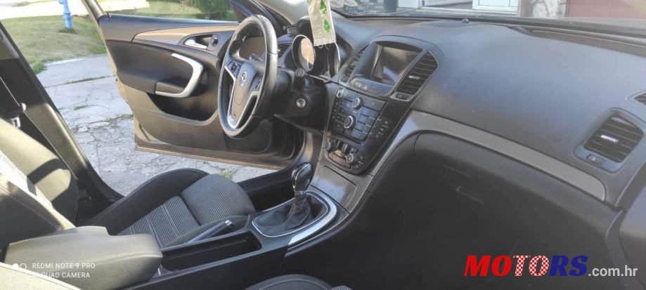 2013' Opel Insignia Karavan photo #4