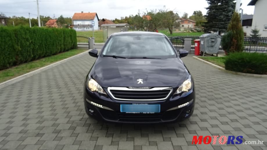 2016' Peugeot 308 Sw photo #2