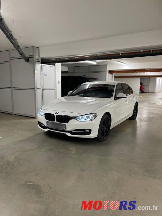 2013' BMW Serija 3 318Xd photo #5