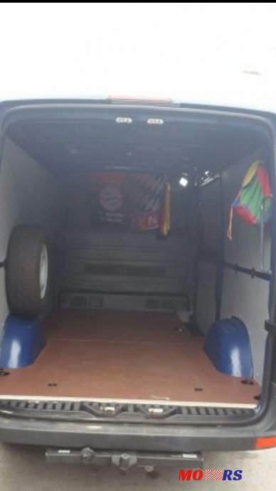 2011' Volkswagen photo #2