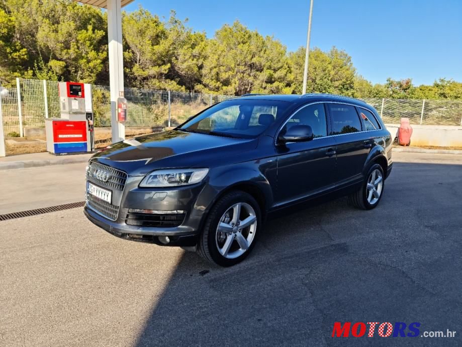 2008' Audi Q7 photo #1