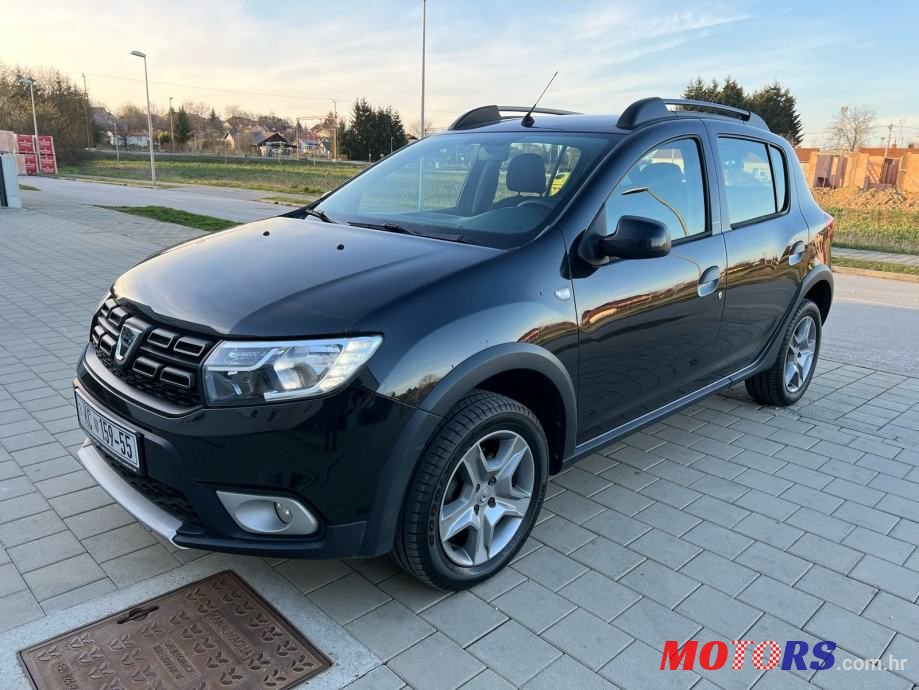 2018' Dacia Sandero photo #2