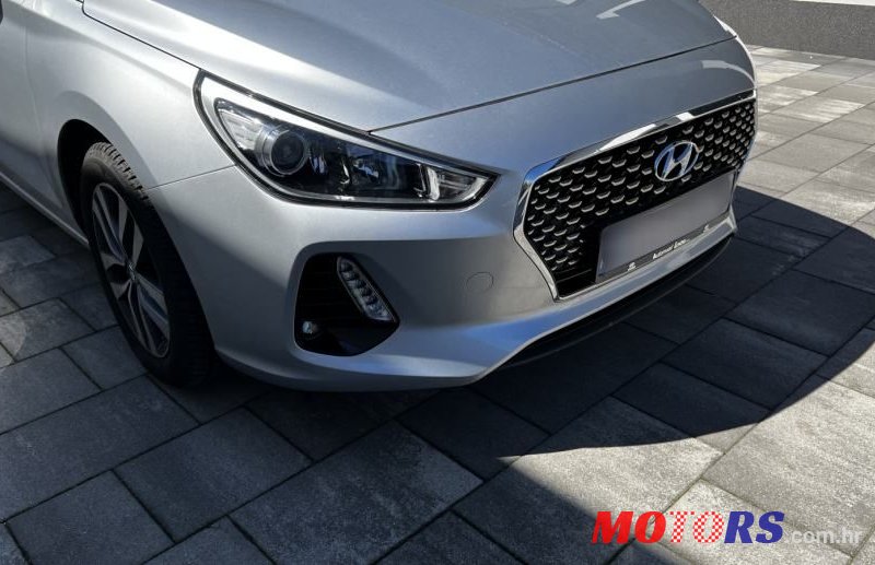 2018' Hyundai i30 1,0 photo #4