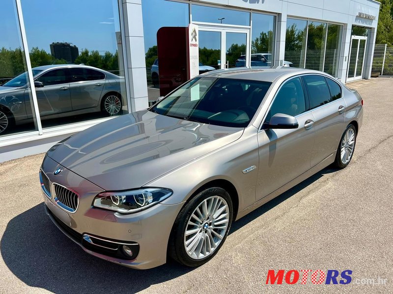 2016' BMW Serija 5 530D photo #1