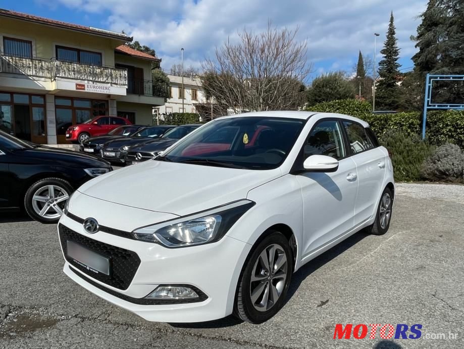 2015' Hyundai i20 1,2 photo #1