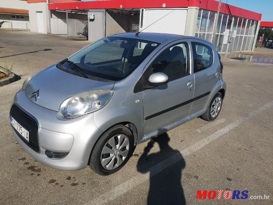 2011' Citroen C1 1,0 photo #4