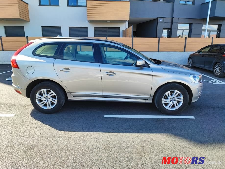 2015' Volvo XC60 Fwd D3 photo #5