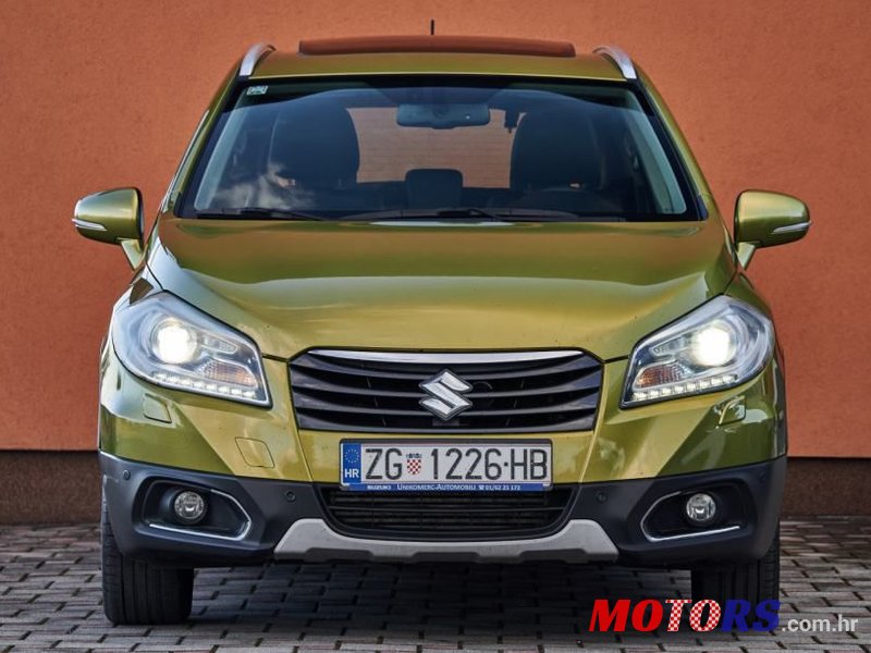 2014' Suzuki Sx4 S-Cross photo #1