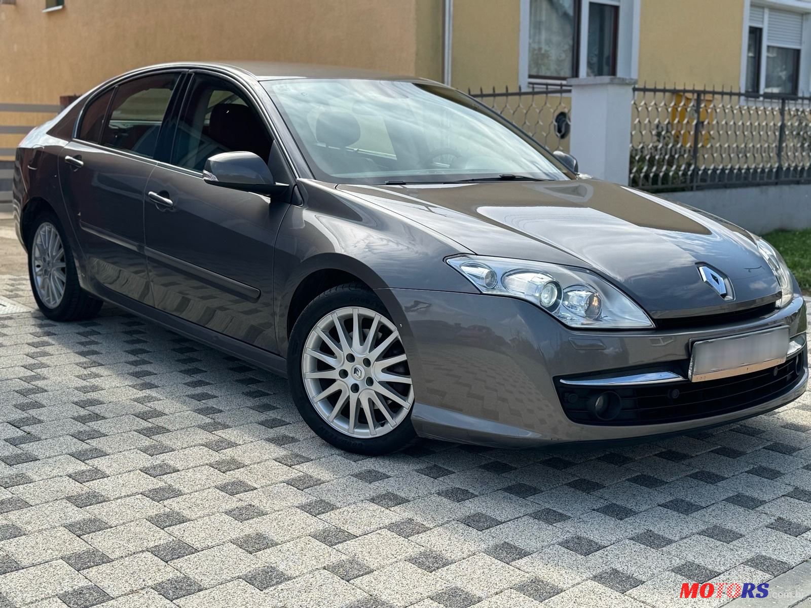 2008' Renault Laguna 2,0 Dci photo #2