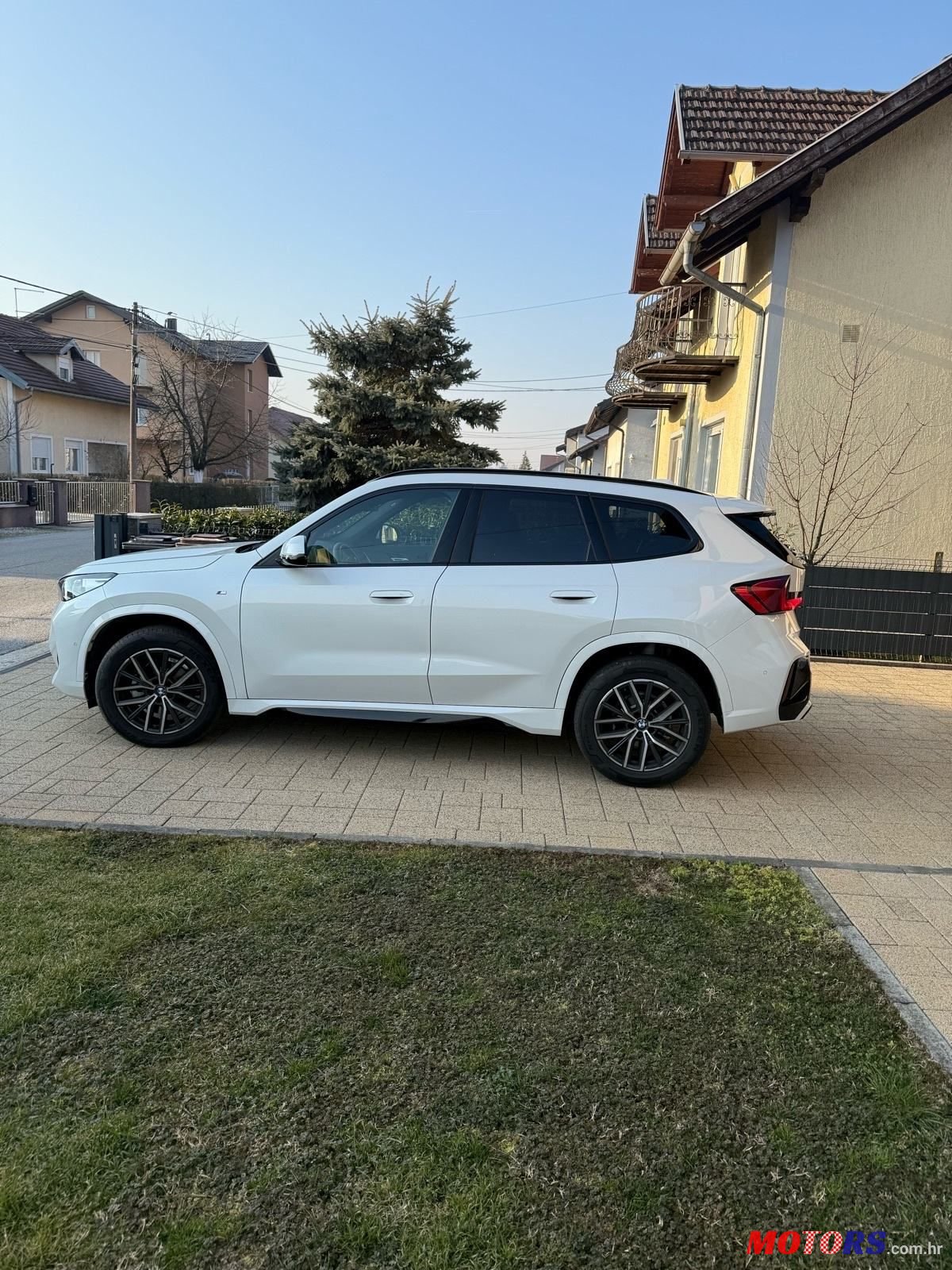 2024' BMW X1 Sdrive18D photo #3