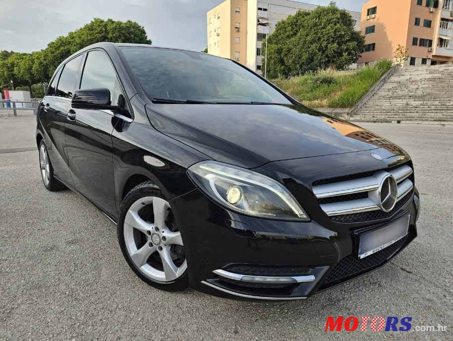 2013' Mercedes-Benz B-Klasa 180 Cdi photo #2