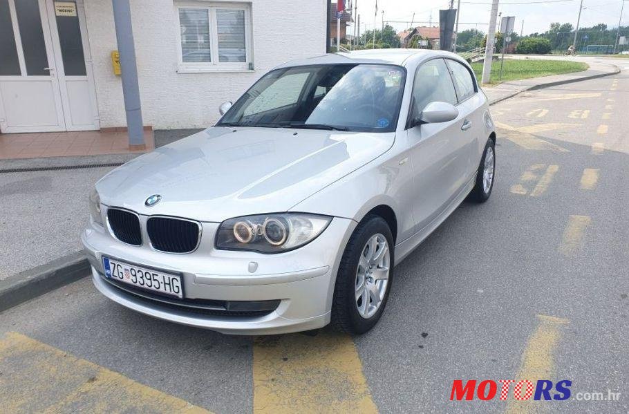 2009' BMW Serija 1 118D photo #1