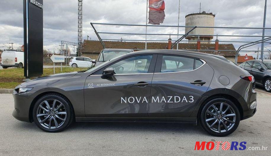 2019' Mazda 3 G122 photo #2