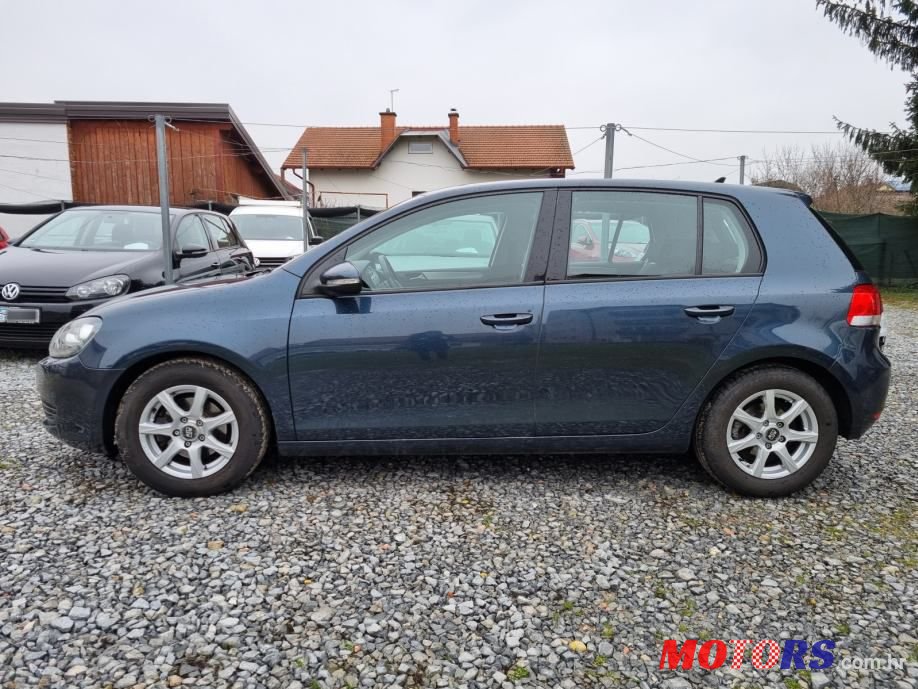 2010' Volkswagen Golf 6 1,6 Tdi photo #2