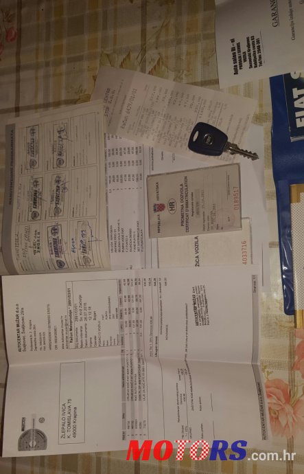 2001' Fiat Punto photo #5