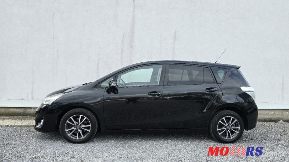 2015' Toyota Verso 1,6 D-4D photo #4