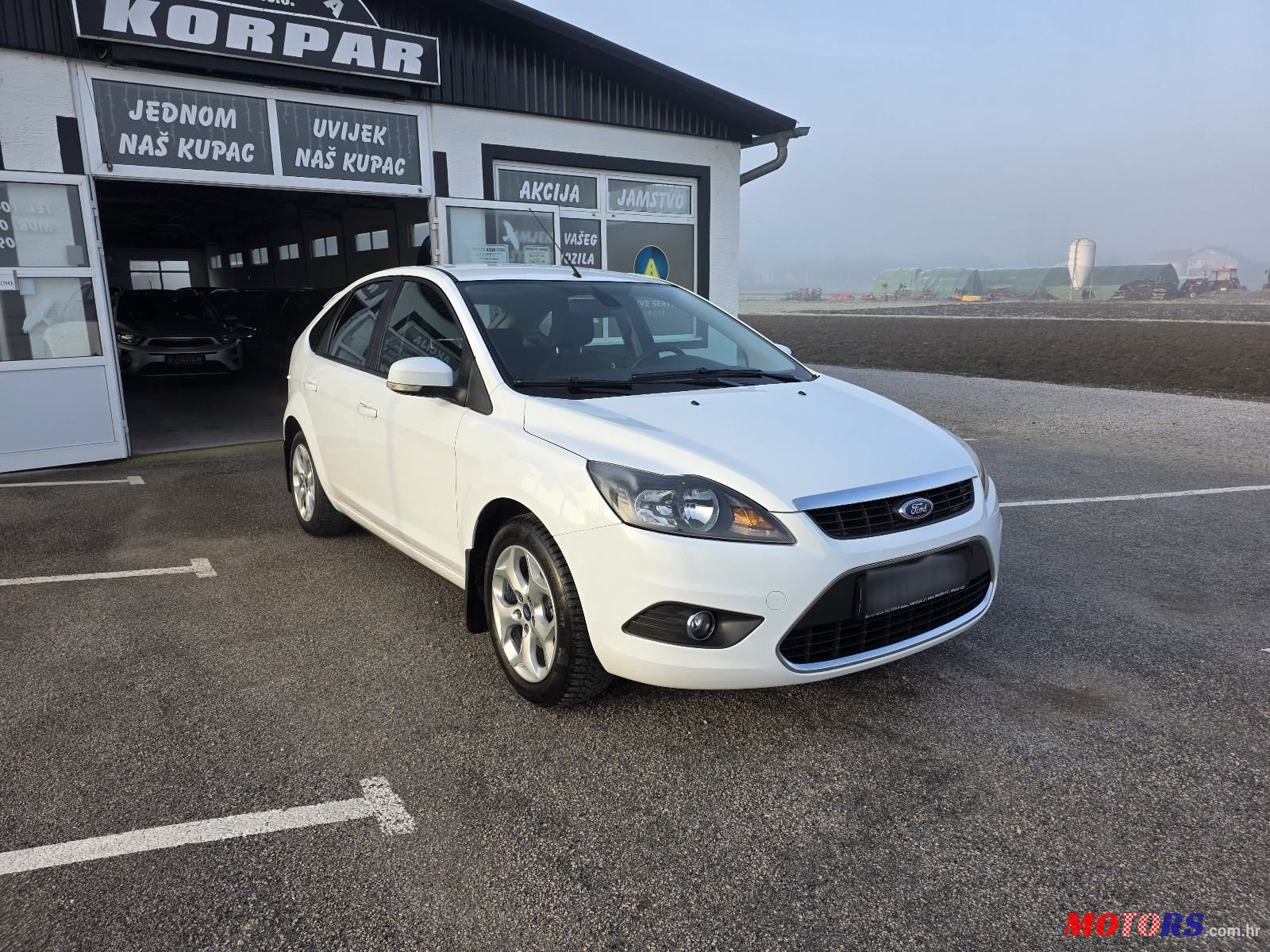 2008' Ford Focus 1.6 Titanium photo #3