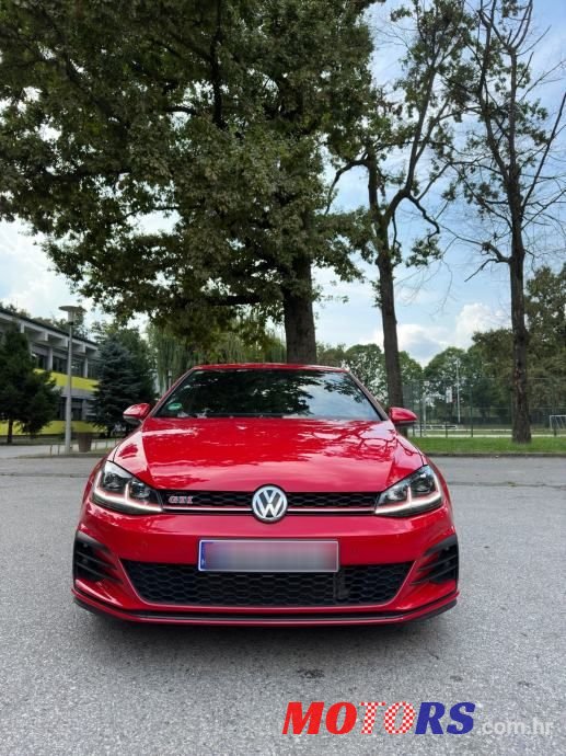 2018' Volkswagen Golf 7 photo #2