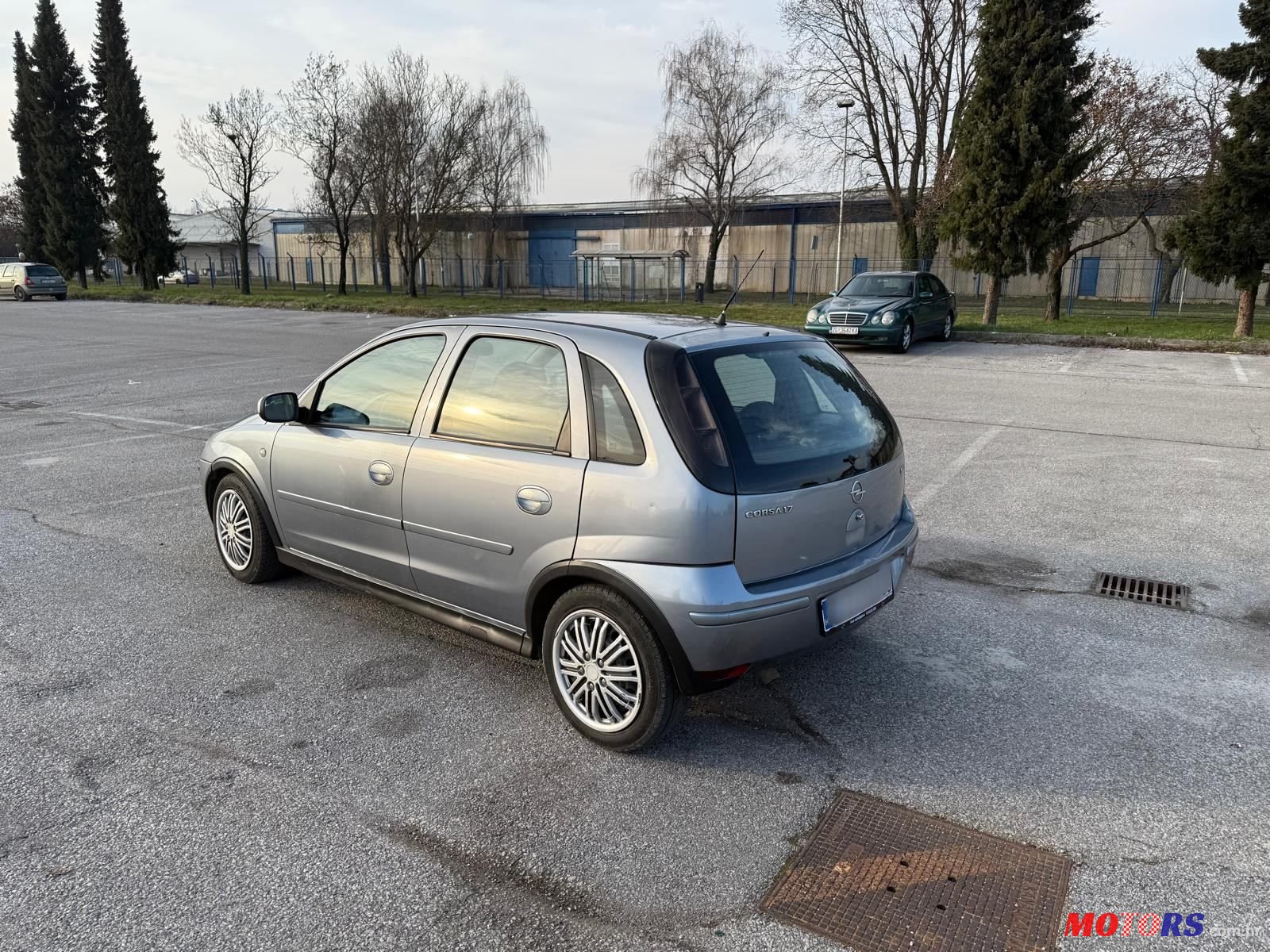2004' Opel Corsa 1,7 Cdti photo #3