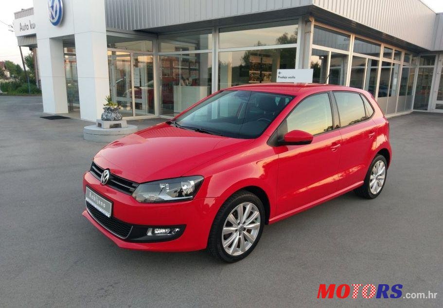 2010' Volkswagen Polo 1,6 Tdi photo #2